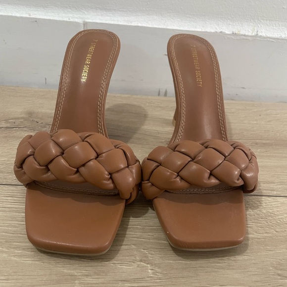 Light brown Streetwear Society stilettos - Picture 6 of 7